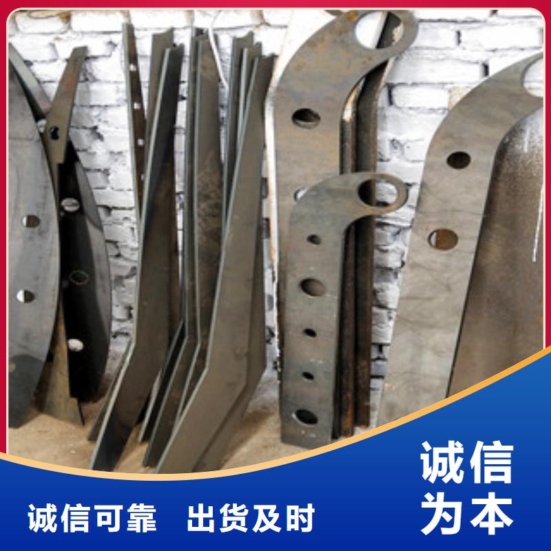 镀锌管景观护栏鼎辰【 桥梁护栏河道防撞栏杆常年供应】