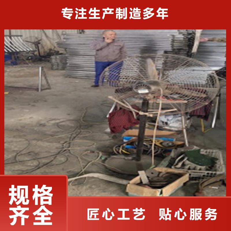护栏桥梁防撞护栏产地直销