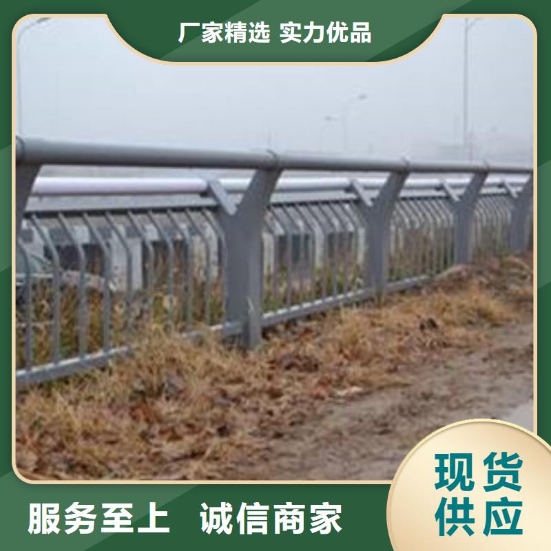 灯光护栏道路防撞护栏追求细节品质