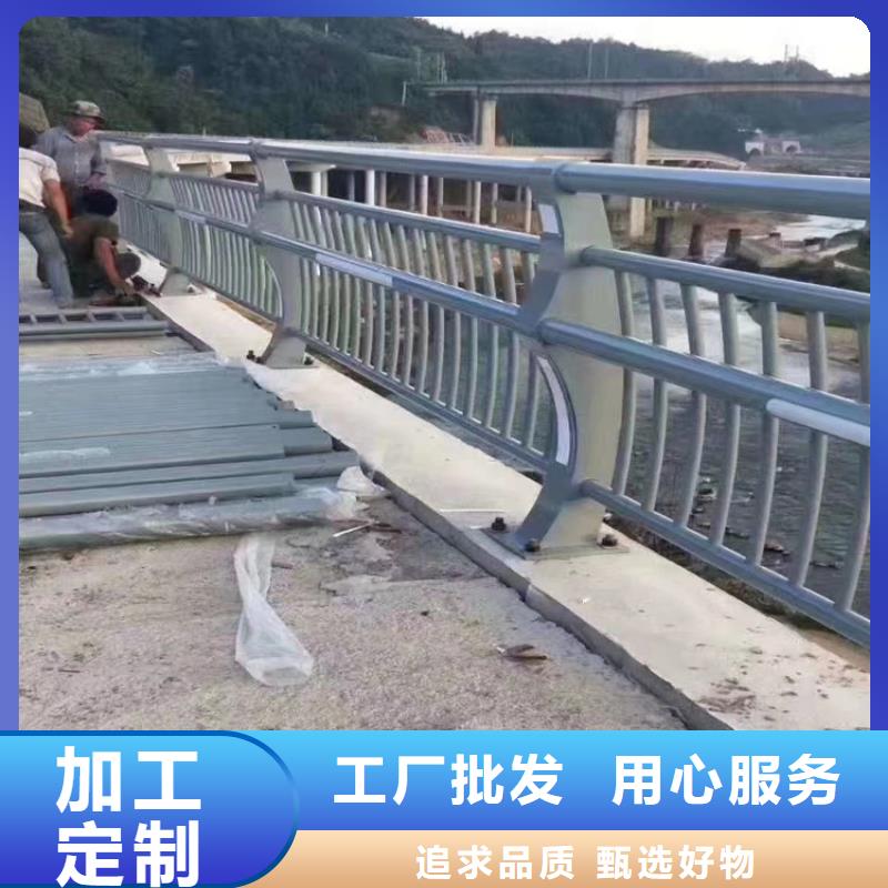 氟碳漆喷塑钢板立柱强度高耐磨损