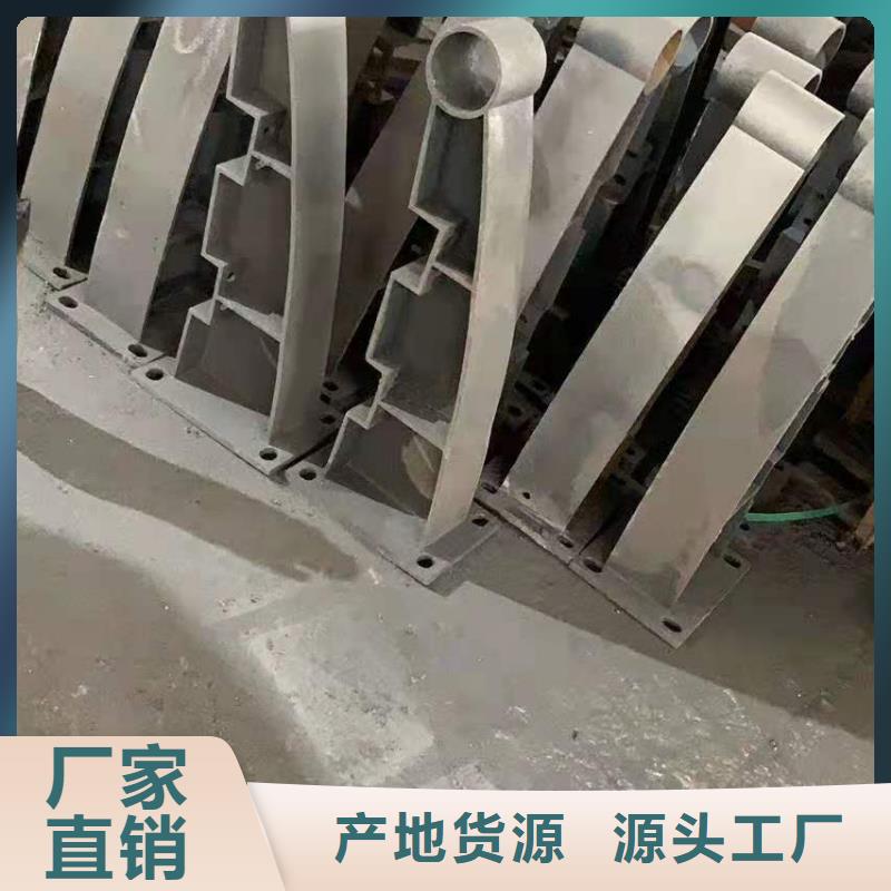 铸造石仿石护栏立柱防撞灯光护栏厂家厂家直营