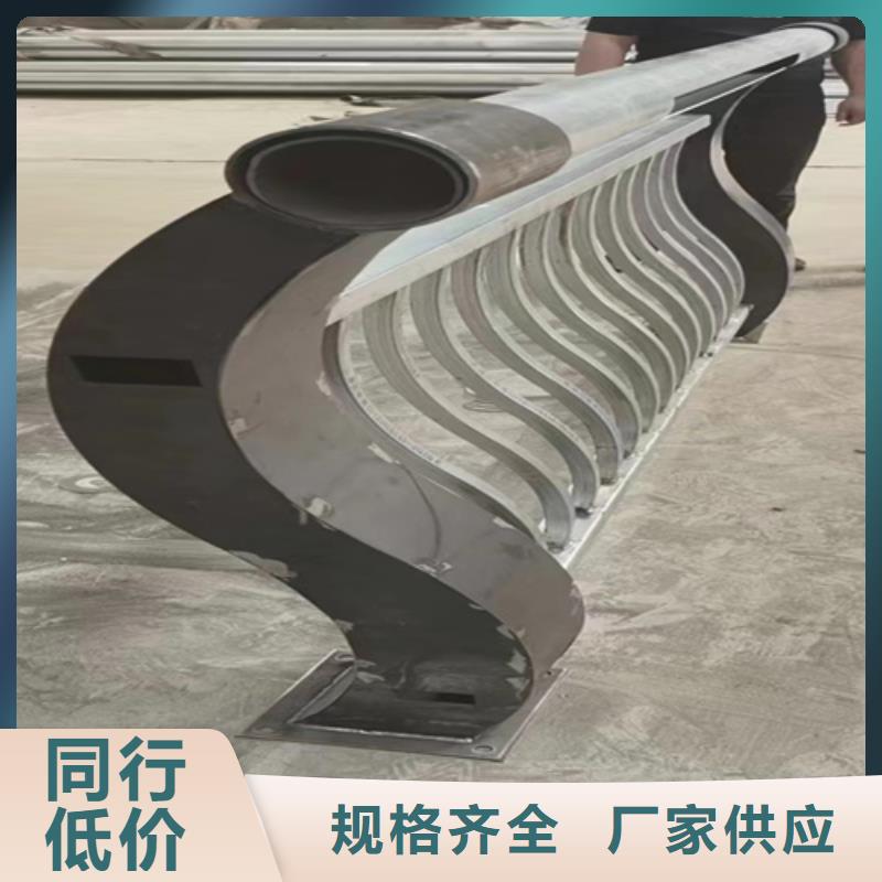 性价比高的防撞护栏厂家