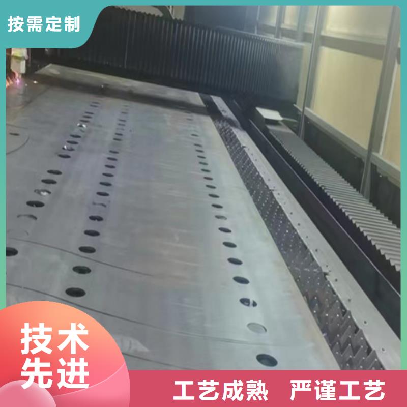 桥梁护栏厂家样式众多