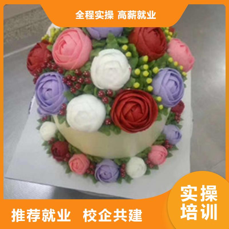 中西糕点培训装载机铲车叉车驾驶培训学校全程实操