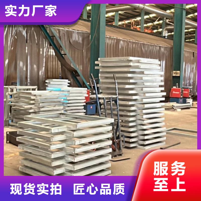 不锈钢桥梁护栏大量现货供应