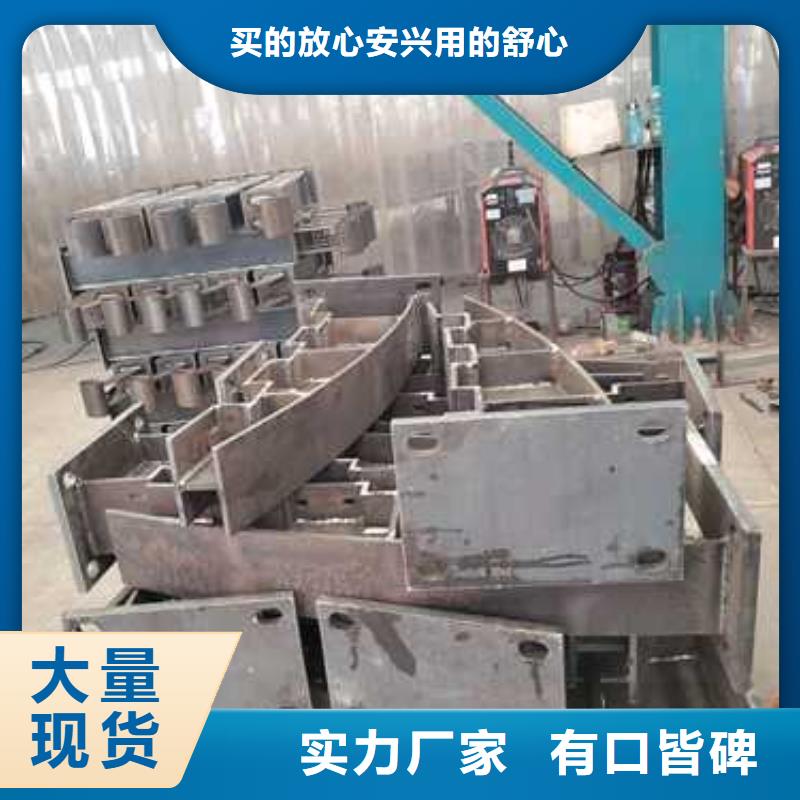 不锈钢复合管护栏防撞护栏设计合理