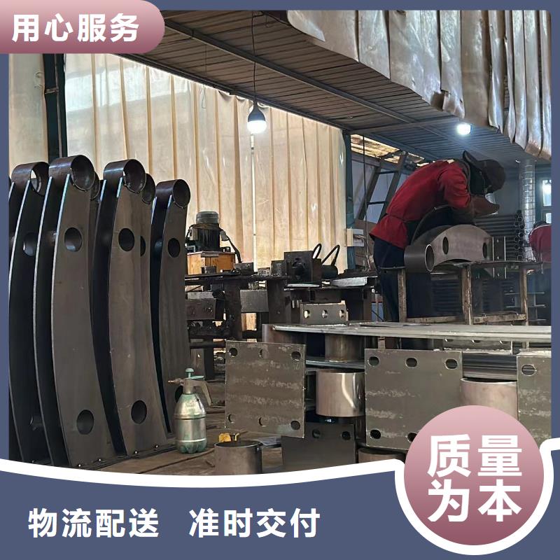 库存充足的人行道天桥防护隔离护栏批发商