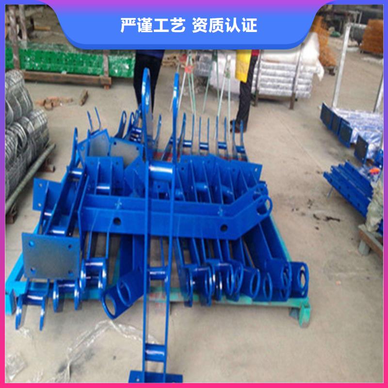 护栏立柱不锈钢复合管护栏用品质赢得客户信赖