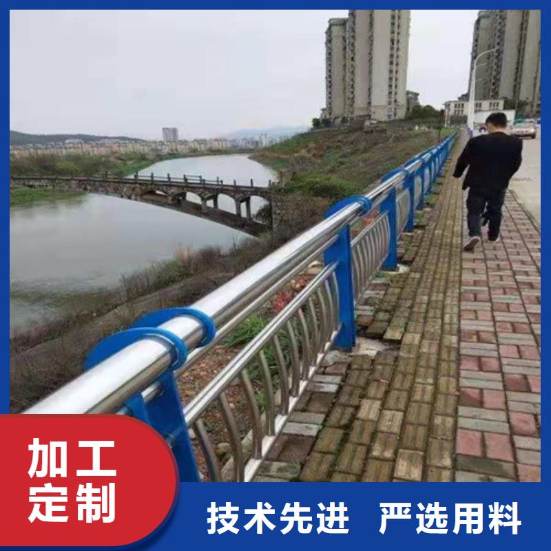 防撞护栏 灯光护栏今日价格