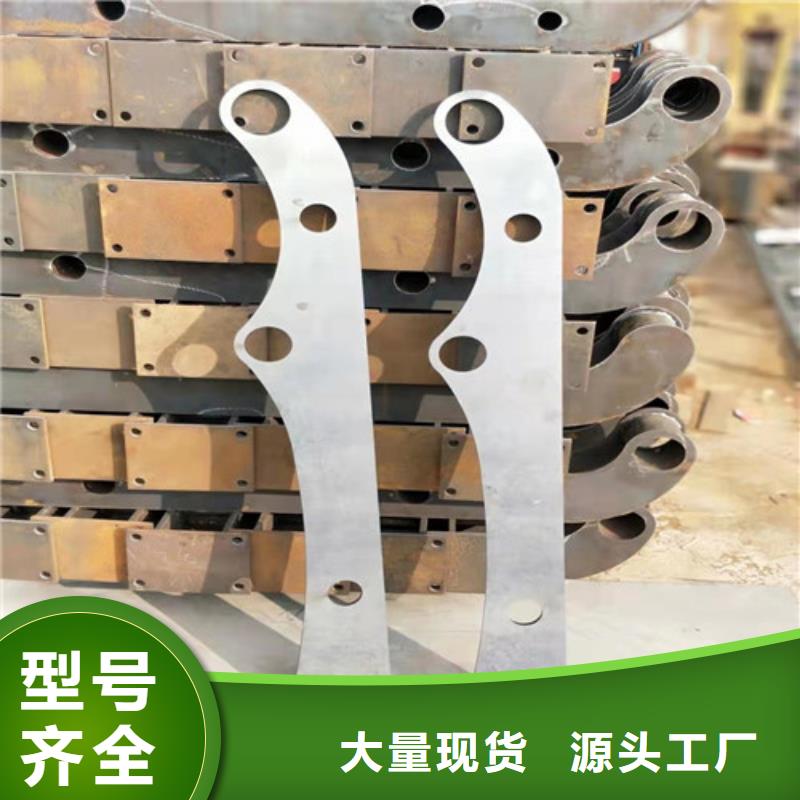 防撞护栏_热镀锌立柱以质量求生存