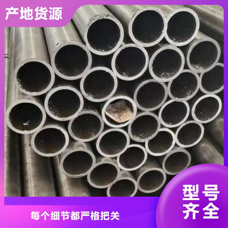 防撞护栏镀锌喷塑防撞栏加工定制