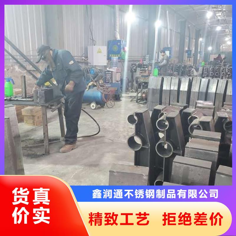 防撞护栏,桥梁景观栏杆畅销当地