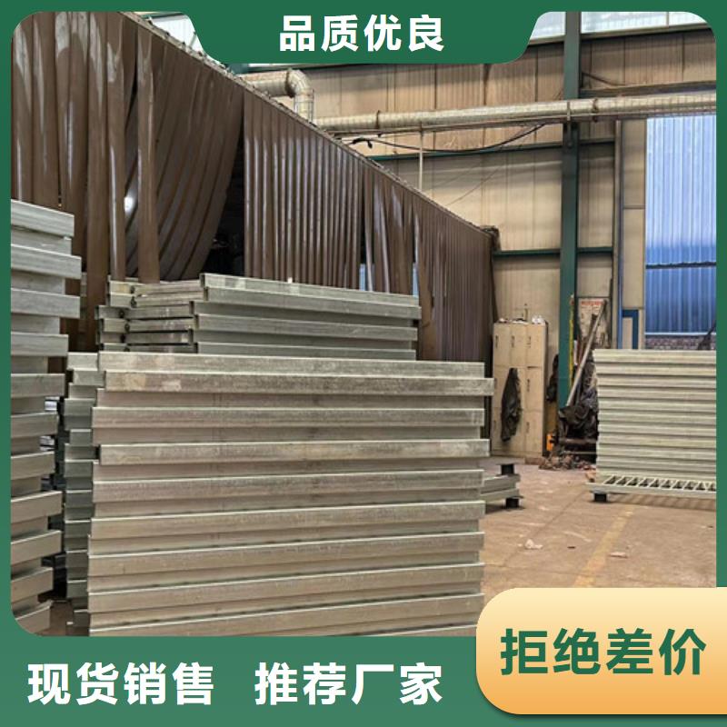 销售复合管隔离栏杆_精选厂家