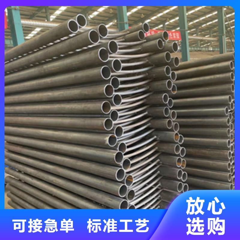 销售复合管隔离栏杆_精选厂家