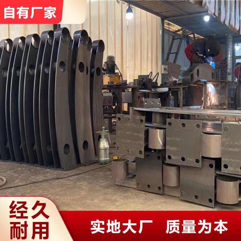 灯光护栏热镀锌立柱库存量大