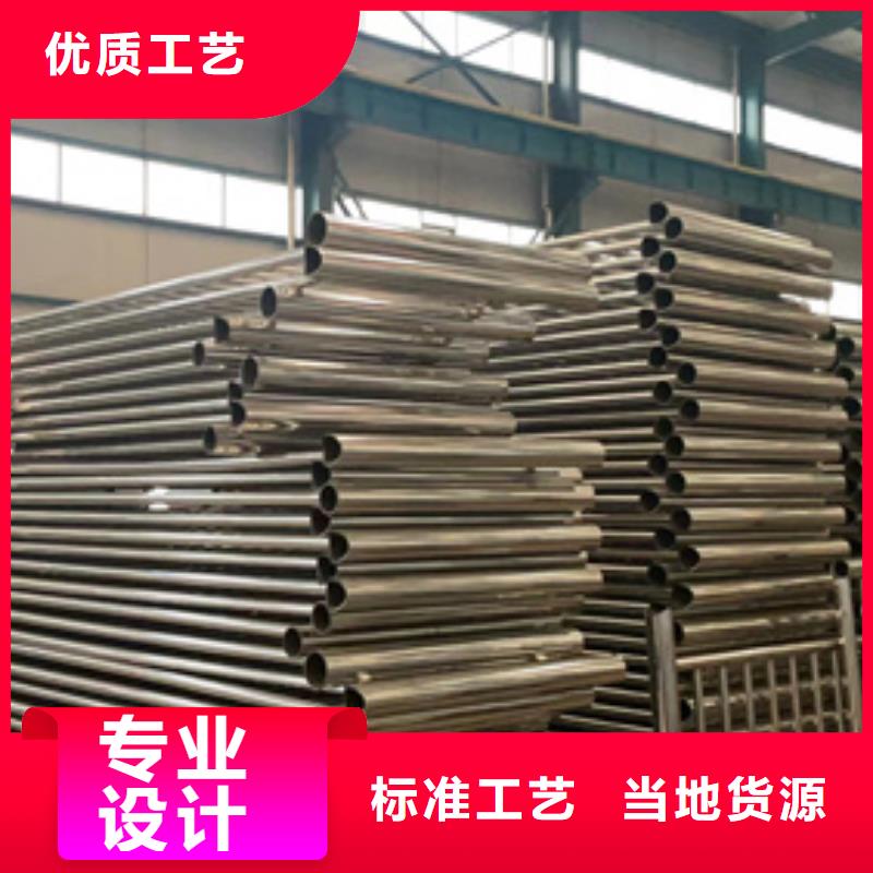 道路护栏镀锌波形护栏厂家货源