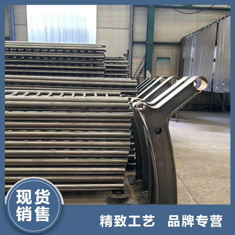  人行道护栏严格把关质量放心