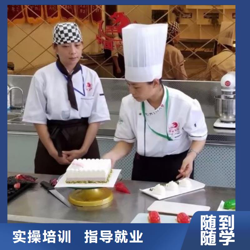 西点学校装载机铲车叉车驾驶培训学校实操教学