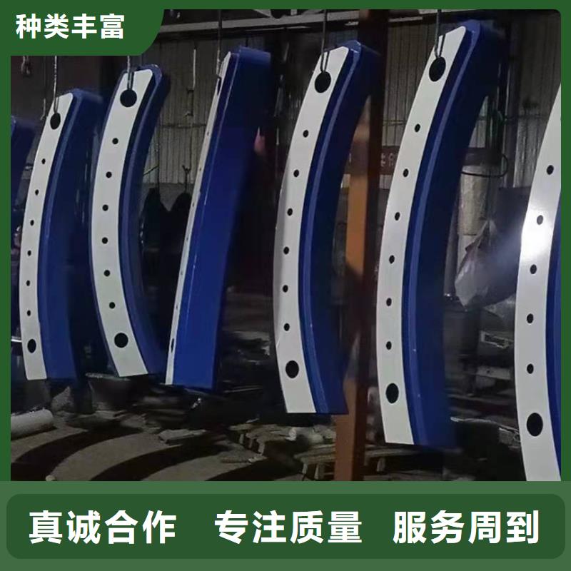 金属梁柱式中央防撞护栏-老客户喜爱