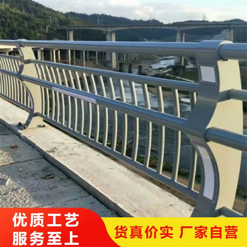 钢背木护栏、钢背木护栏厂家