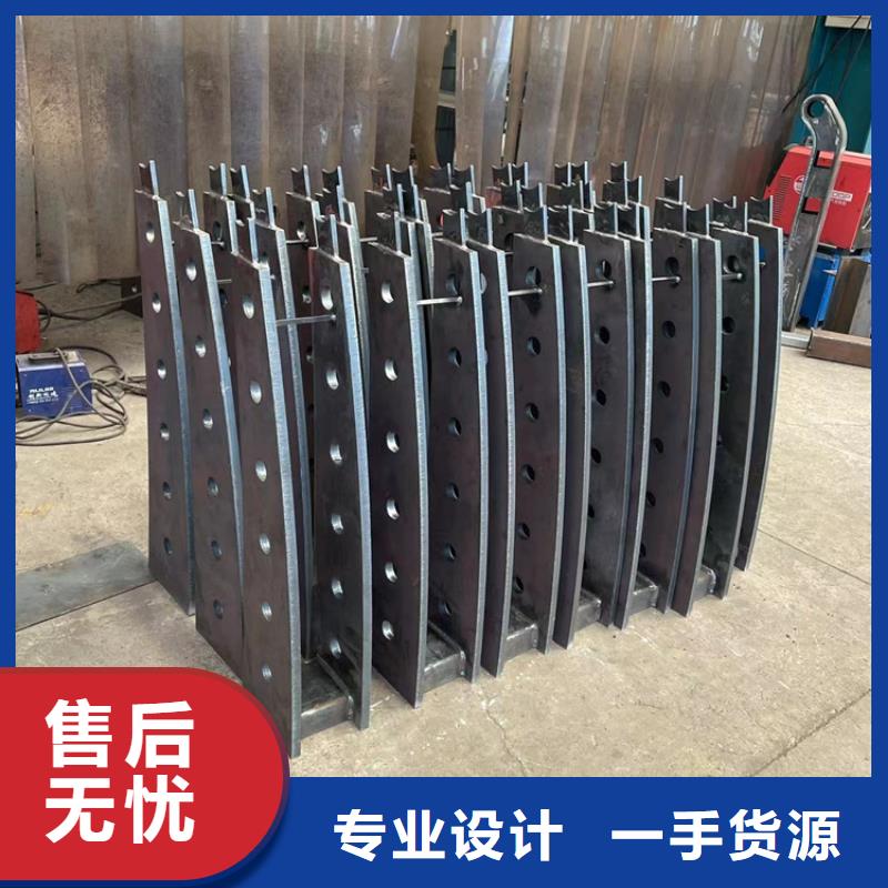 【 河道护栏5.11,景观护栏优势】鼎森镀锌管景观护栏
