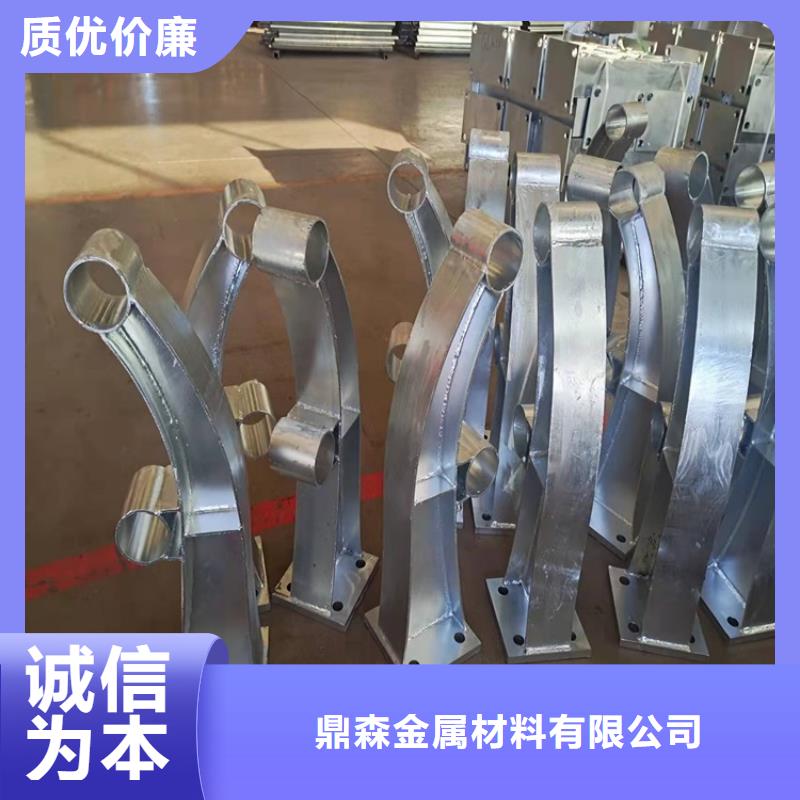 桥梁护栏防撞立柱经销商