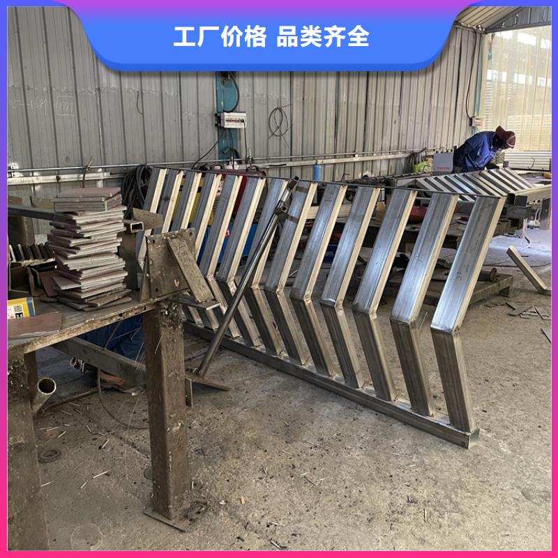 201不锈钢复合管护栏_q235b波形护栏板保质保量