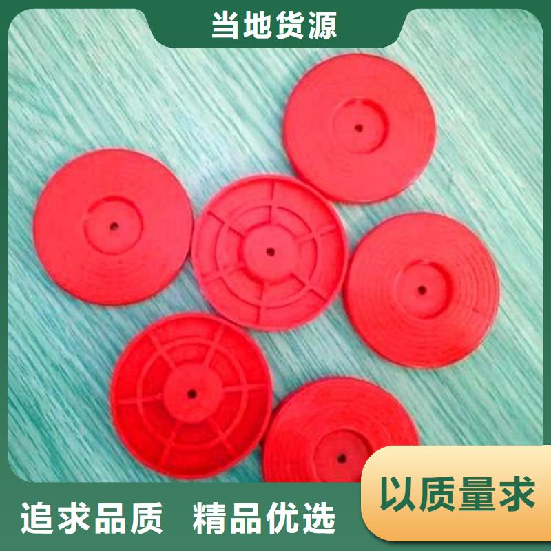 热熔垫片车库顶板排水板应用范围广泛