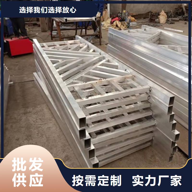 宜州q345.q355钢制防撞护栏实力生产厂家