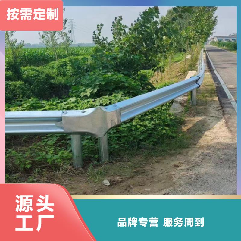 多年专注高速公路防护栏生产的厂家