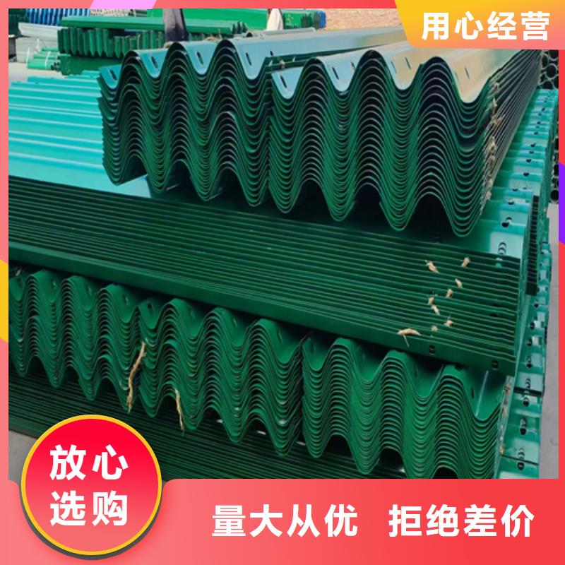 多年专注高速公路防护栏生产的厂家